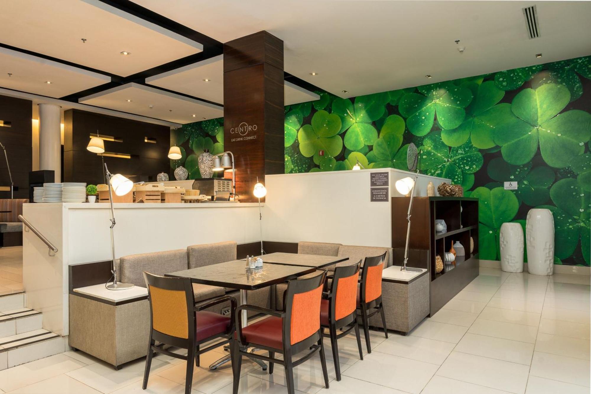 Courtyard By Marriott Panama Metromall Tocumen Exterior foto
